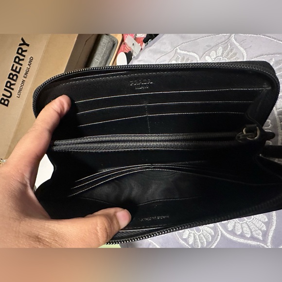 EUC Prada Saffiano Leather Zip Around Wallet - Picture 13 of 16